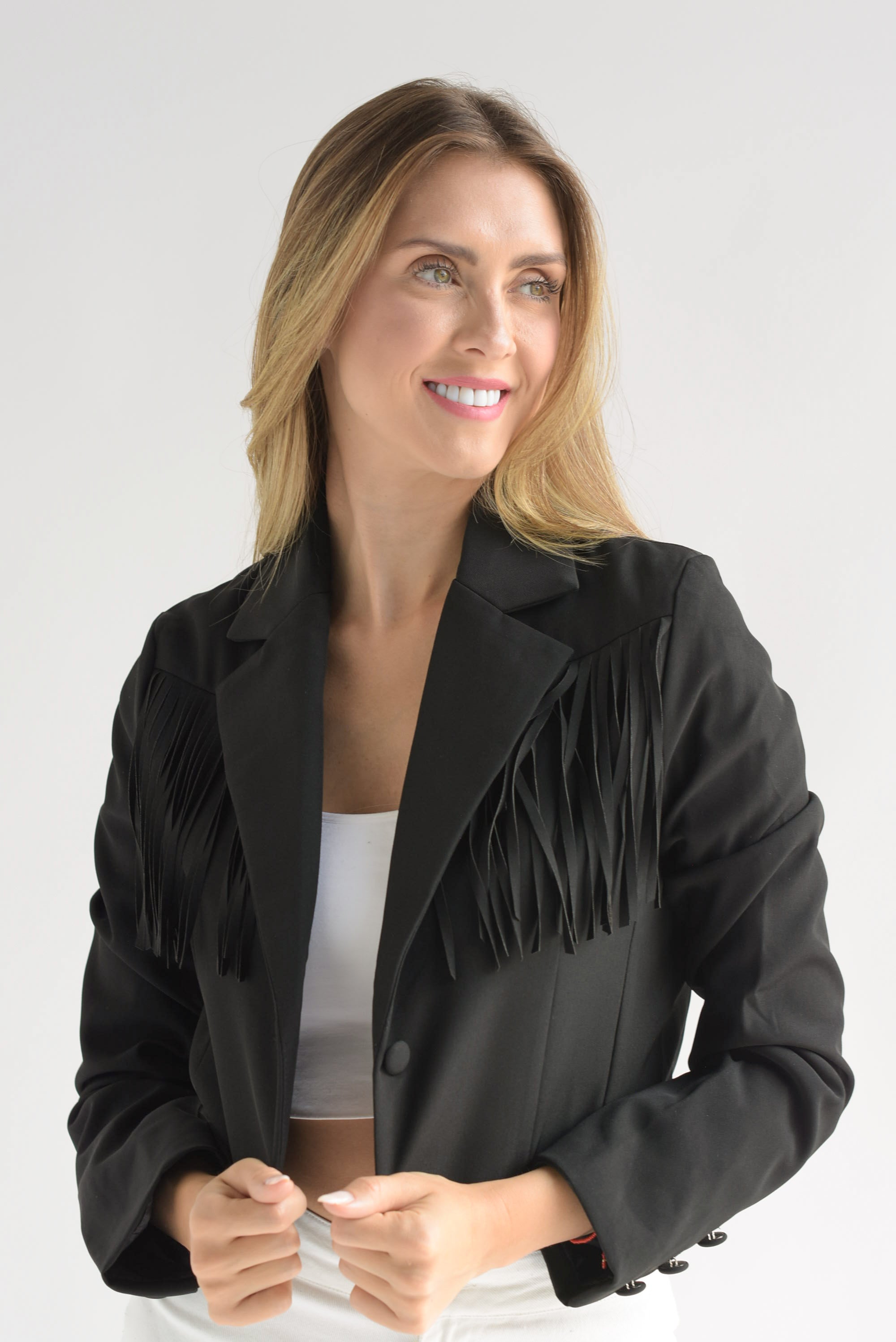 Blazer crop flecos Negro