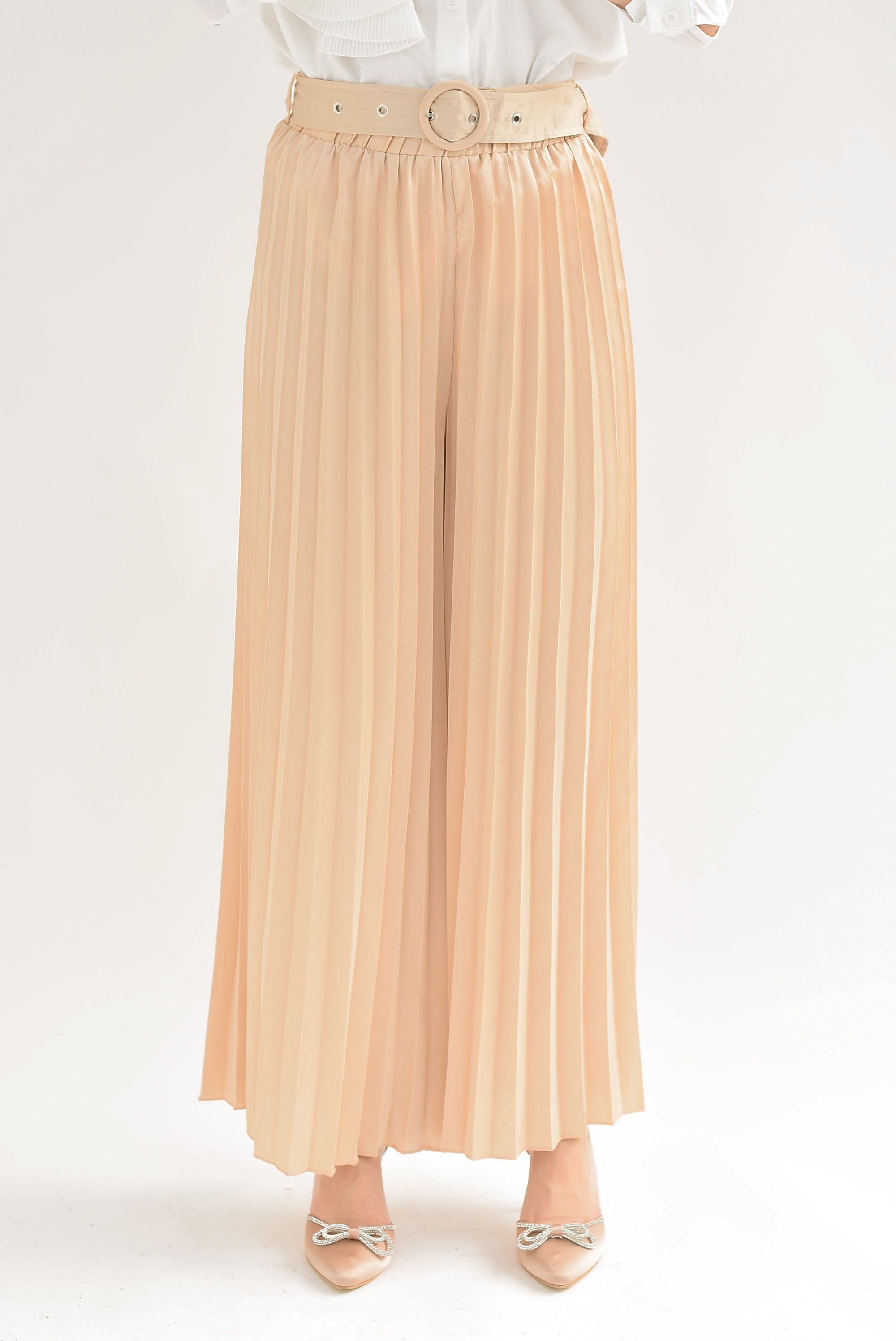 Pantalón plisado con cinturón Champagne
