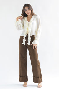 Fashion Styled Jeans costuras piernas dobladillo Espresso