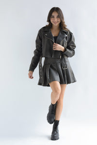 Fashion Styled Set Falda tablas y Chamarra biker vinipiel vintage
