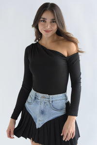 Fashion Styled Body cuello asimétrico canalé Negro