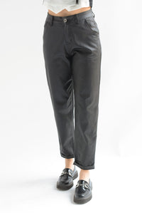 Fashion Styled Jeans Mom vinipiel Negro