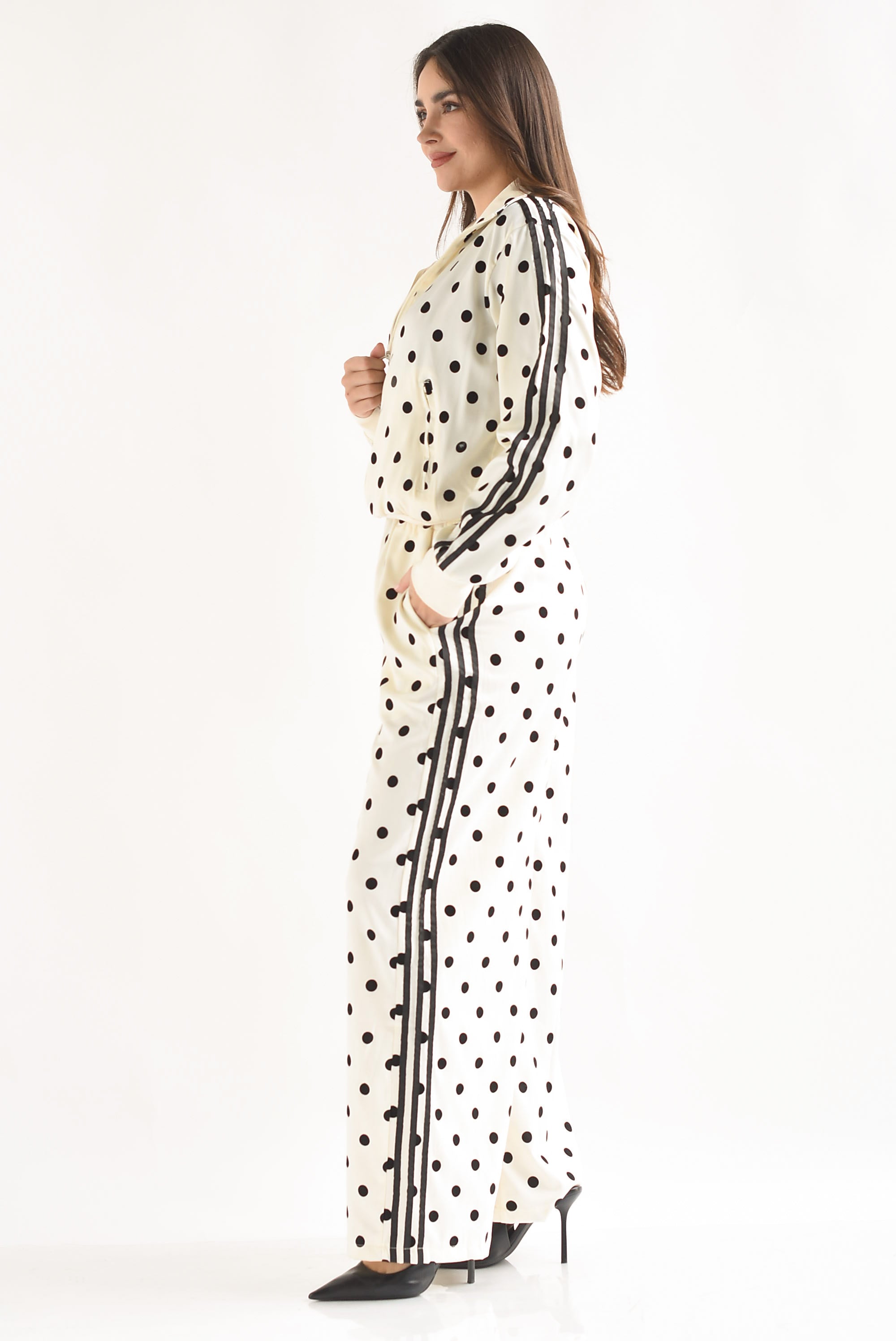 Set Pantalón y Chamarra track deportivo polka dots