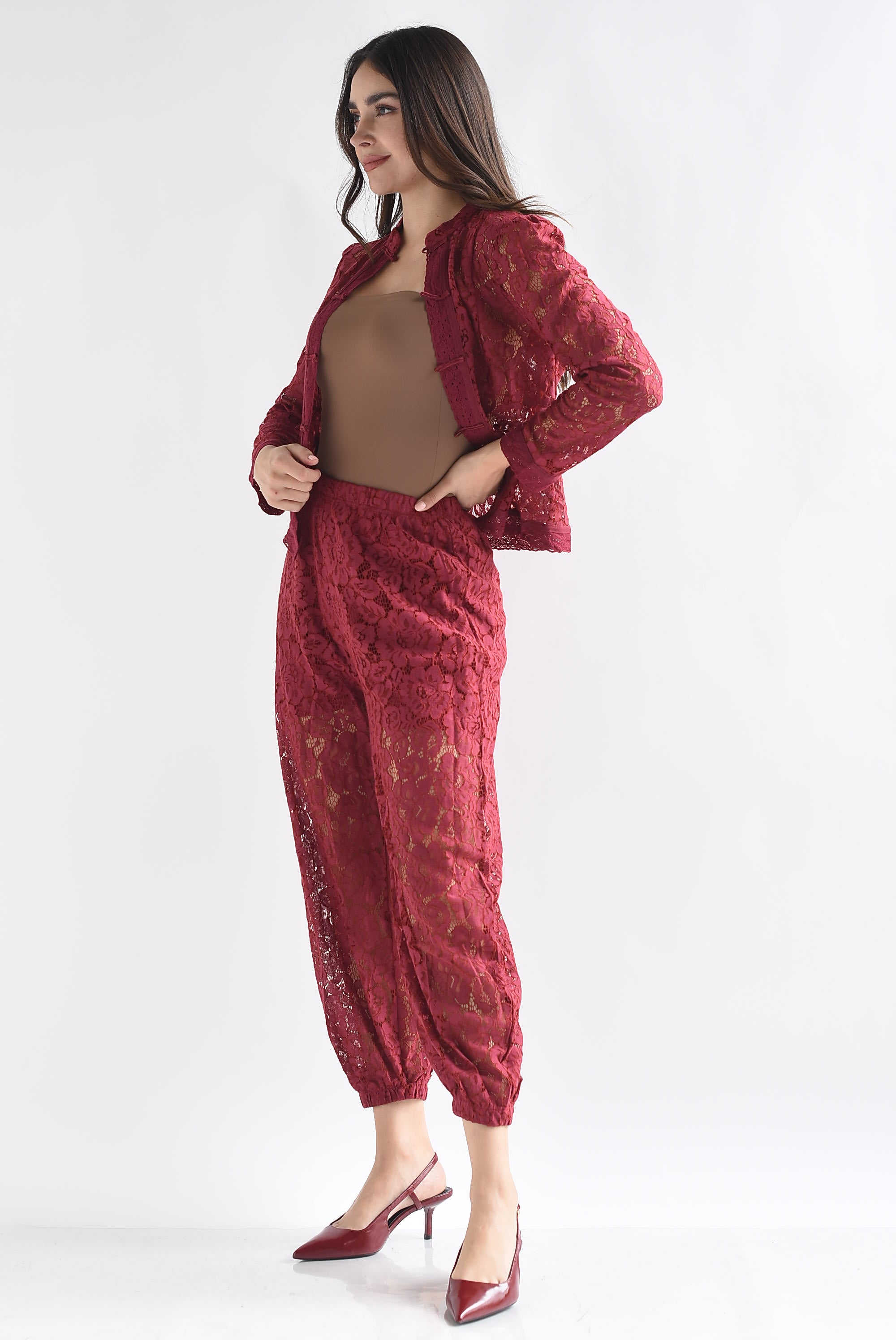 Set Pantalón globo y Blusa lazos chinese encaje