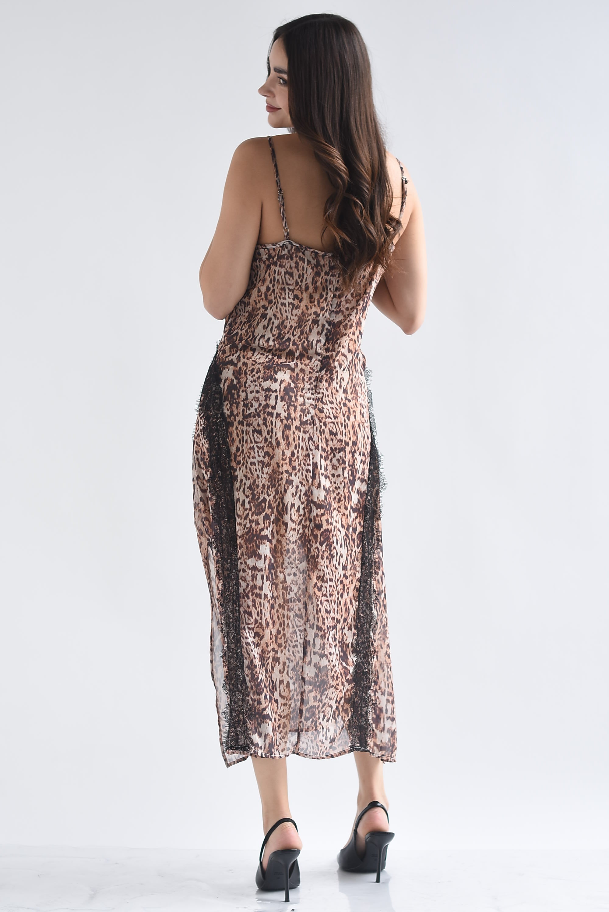 Vestido lencero tira encaje