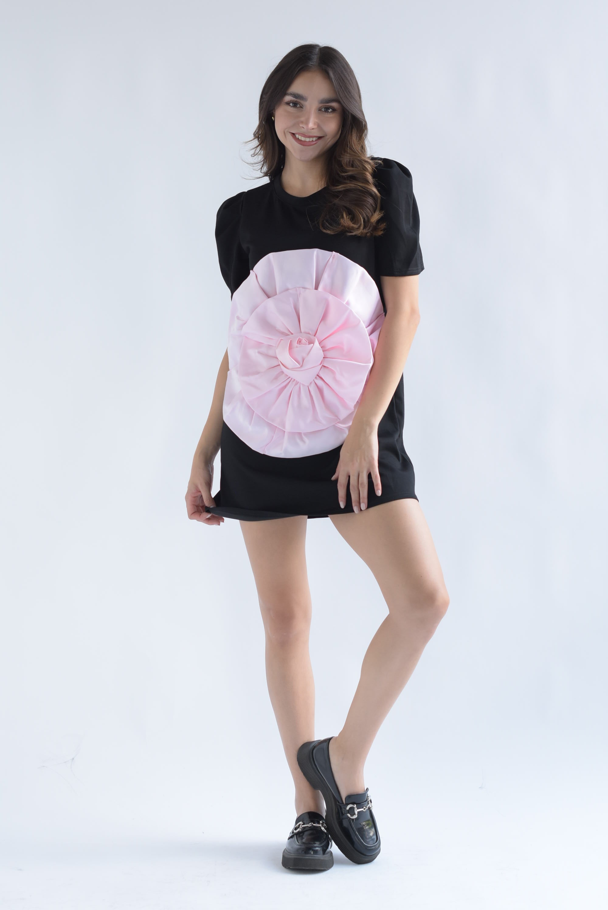 T-Shirt Dress maxi-flor rosa Negro