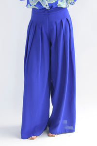 Fashion Styled Pantalón súper wide pinzas Azul Rey