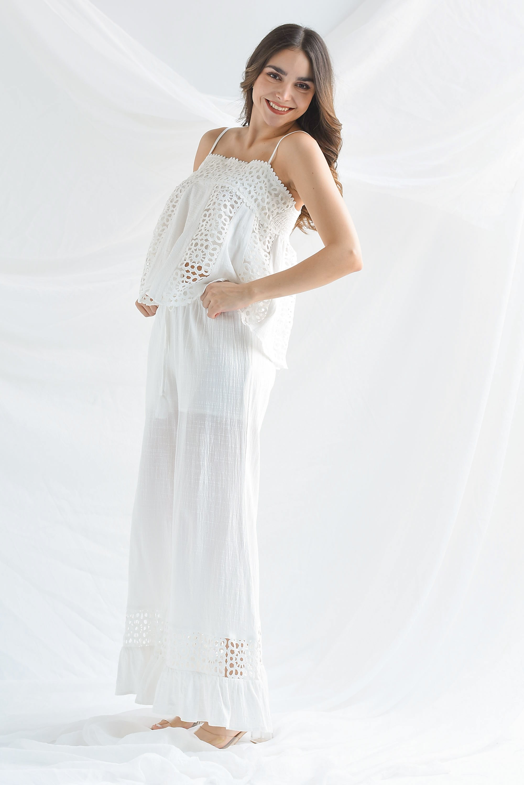 Set Pantalón y Blusa tira guipur Blanco
