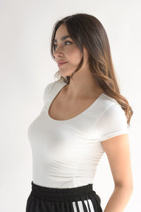 Fashion Styled Top manga corta cuello redondo Blanco