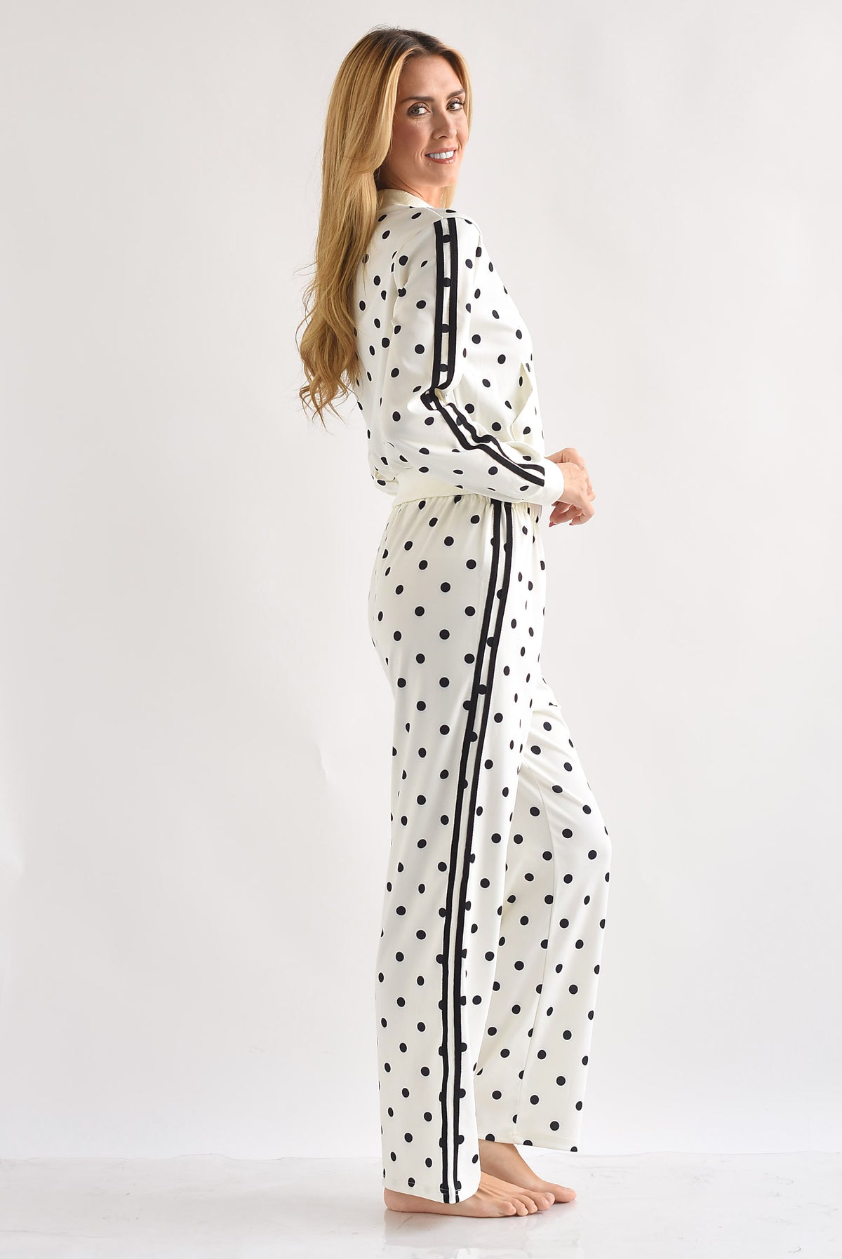 Set Pantalón y Chamarra líneas track polka dots