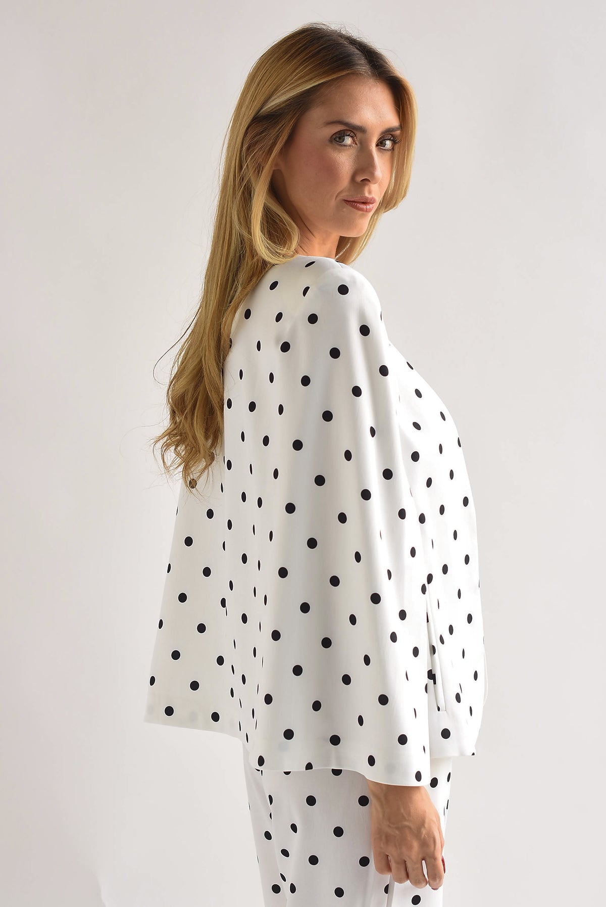 Blazer capa polka dots