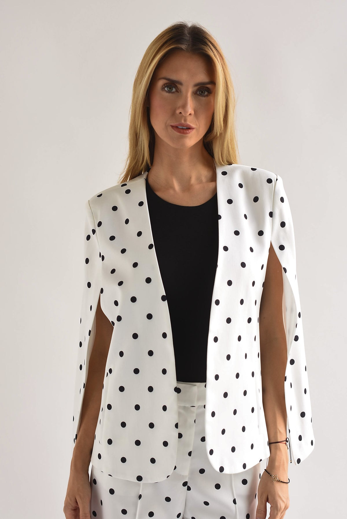 Blazer capa polka dots