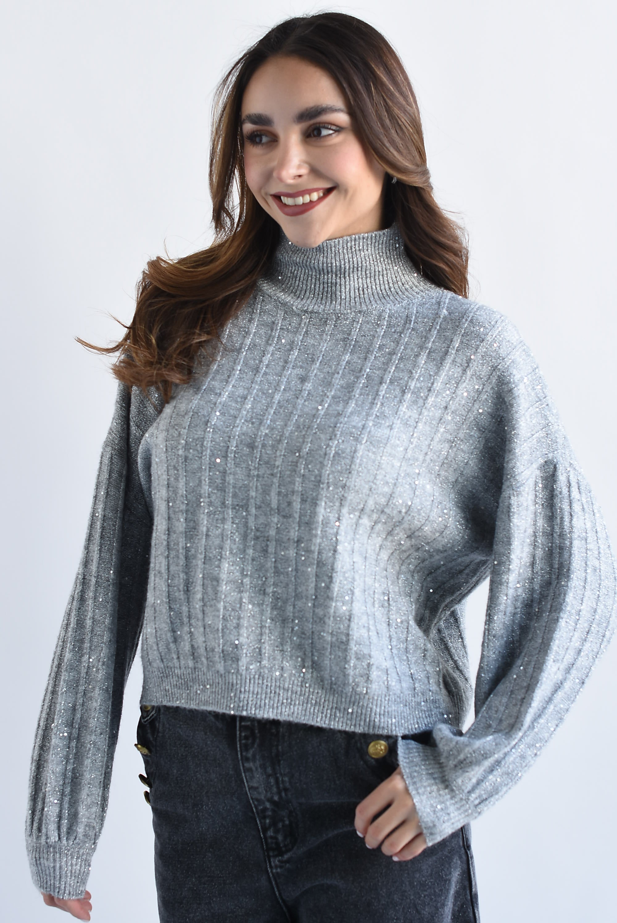 Sweater cuello hilo metalizado brilos Gris