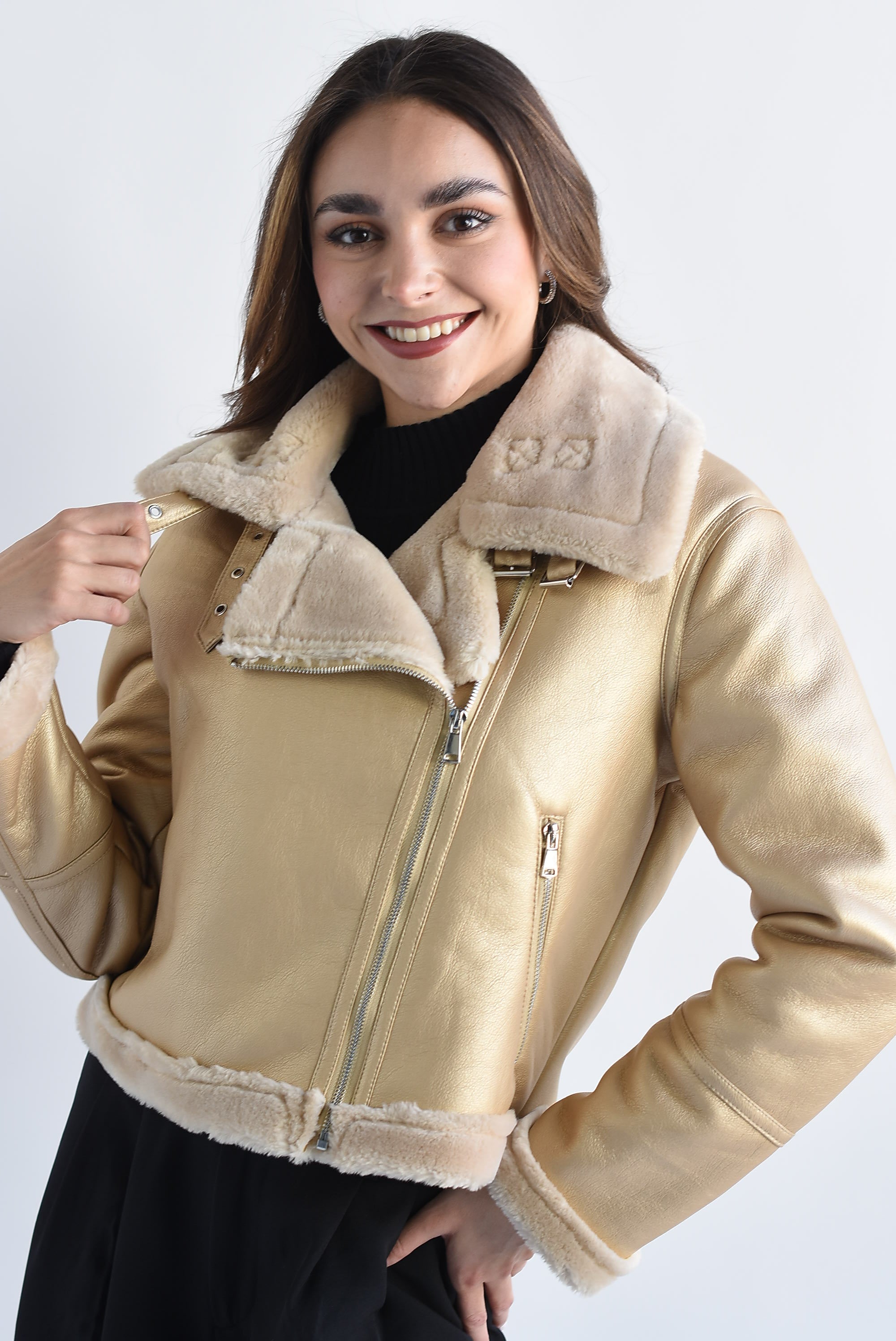 Chamarra biker vinipiel fur Dorada