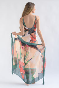 Fashion Styled Set Traje de baño y Cover-up Tropical
