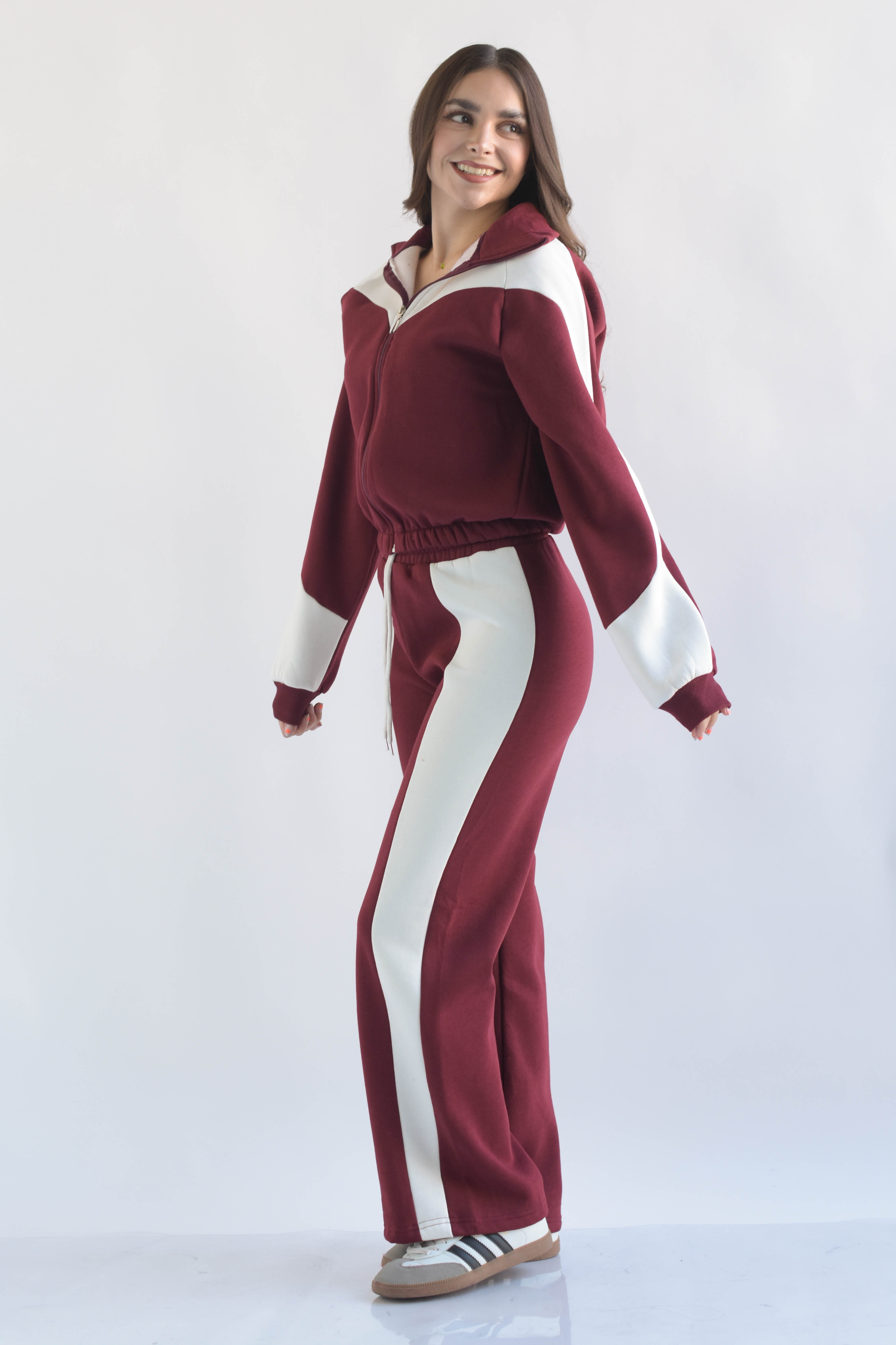 Set Pantalón y Chamarra franja blanca Vino