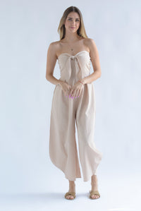 Fashion Styled Jumpsuit globo strapless Beige