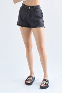 Fashion Styled Short deshilachado Denim Negro
