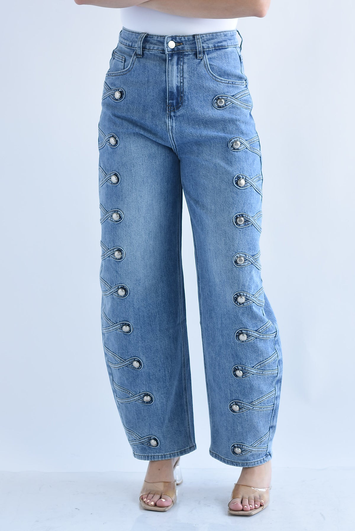 Jeans barrel militar trenzado botón plata