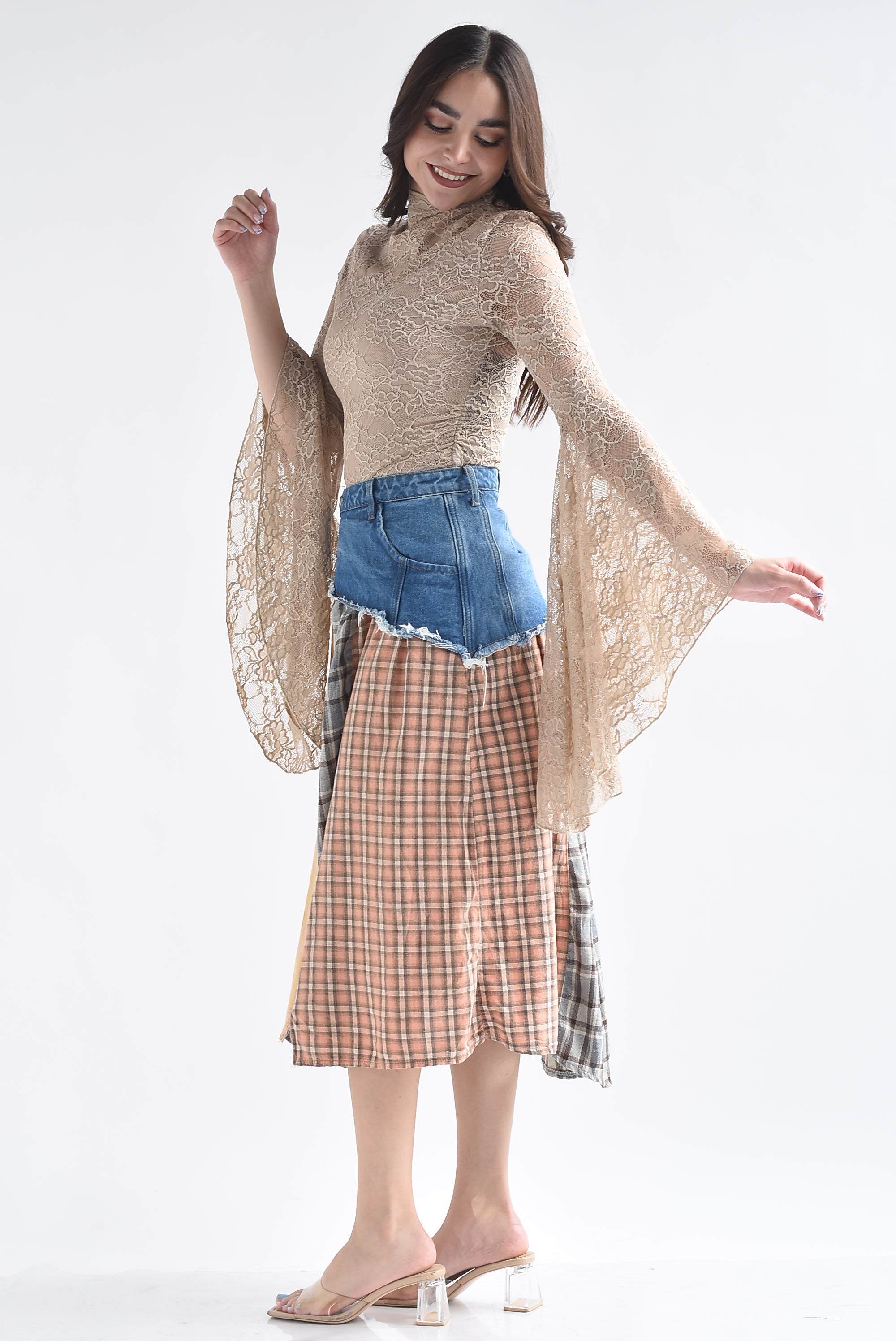 Falda patchwork cuadros pretina denim