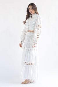 Fashion Styled Set Falda y Blusa calado manga larga Blanco