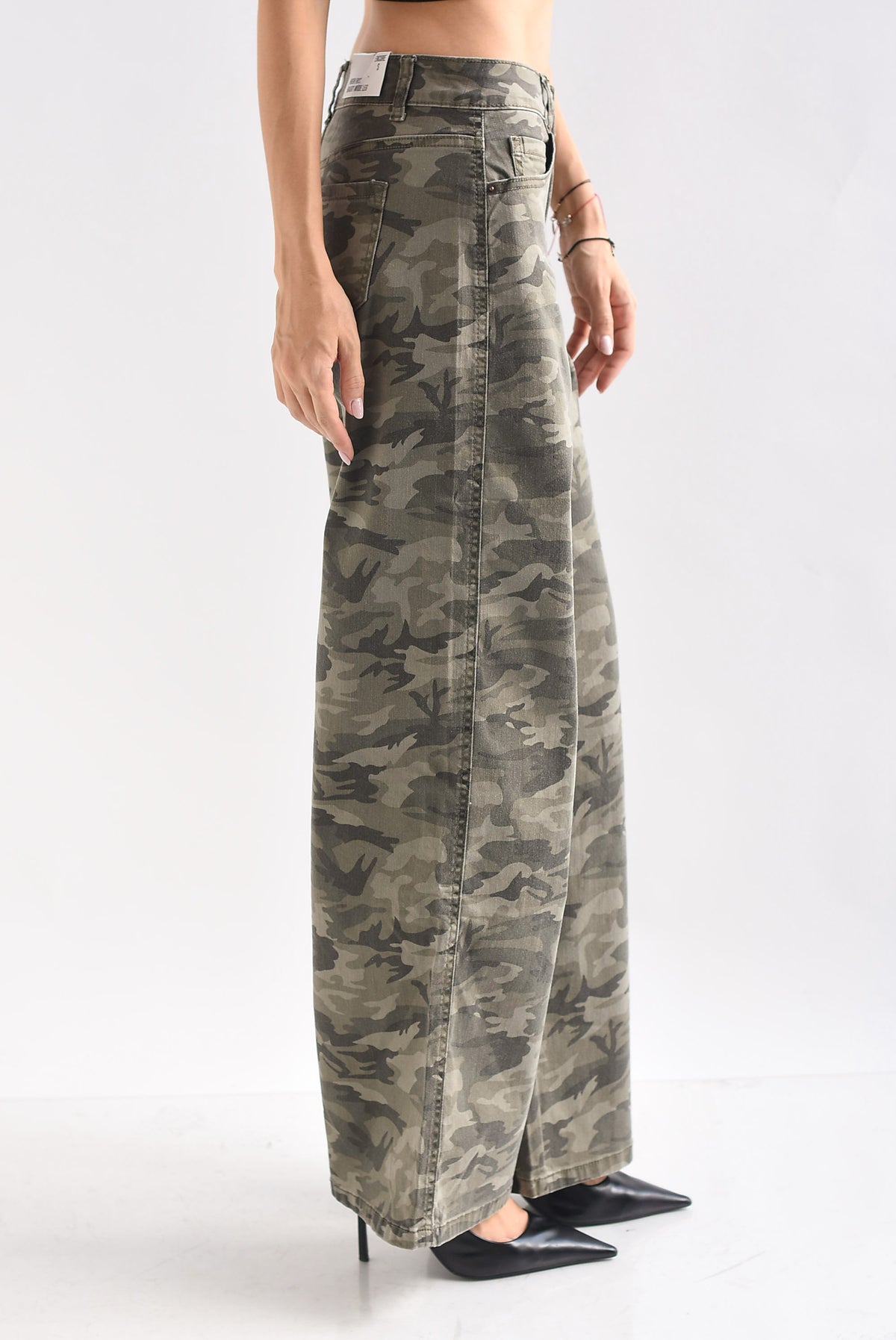 Jeans wide camuflaje