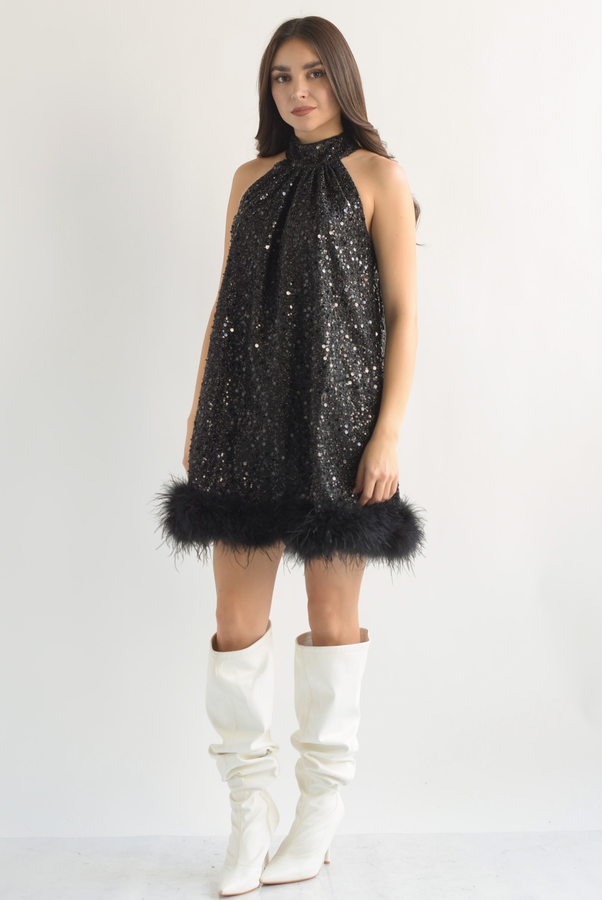 Vestido halter lentejuela plumas Negro