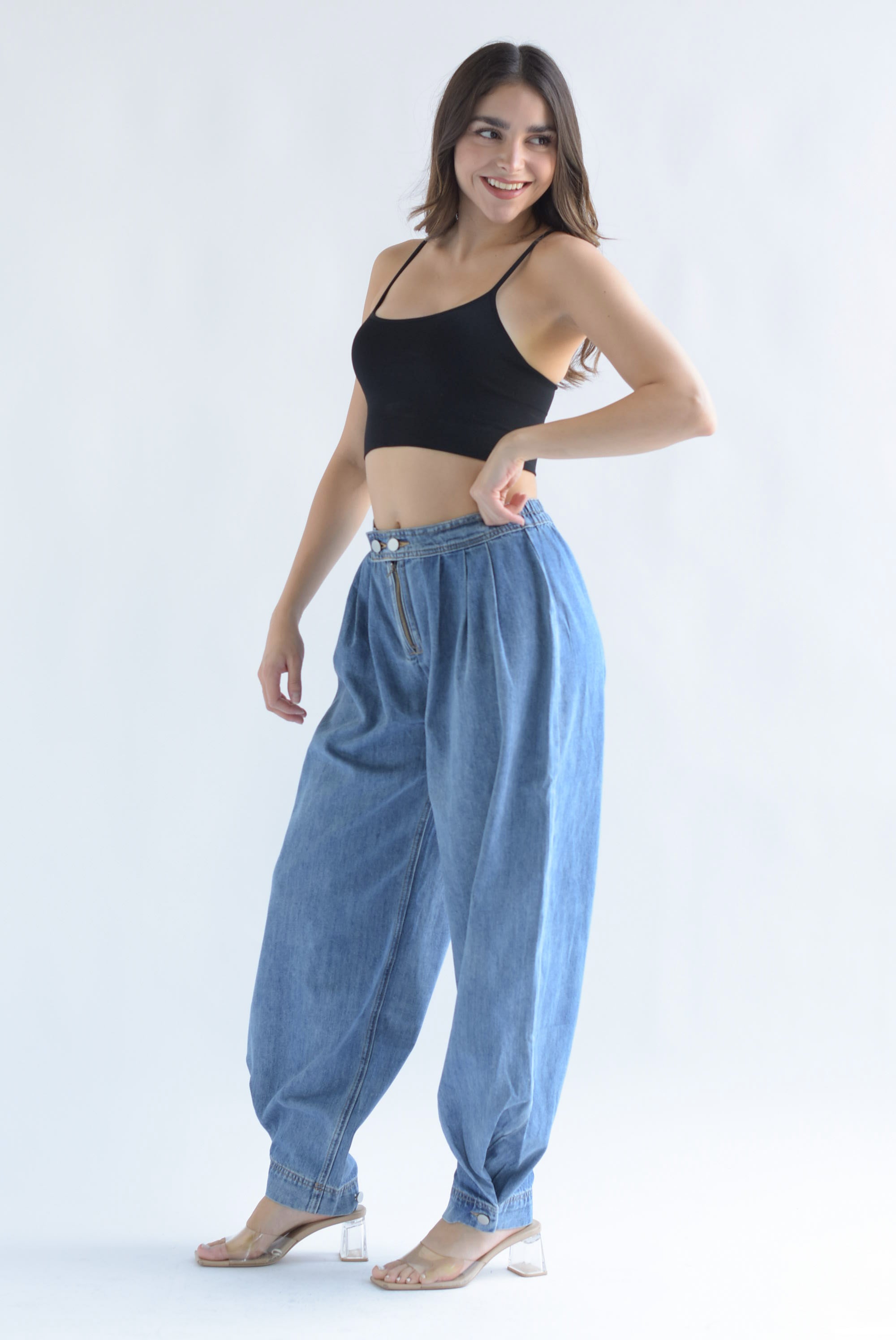 Jeans globo botones tobillos Denim