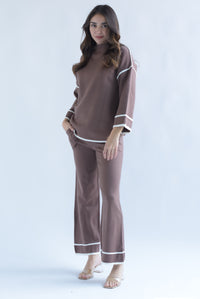 Fashion Styled Set Pantalón y Sweater punto filos dobladillo Café