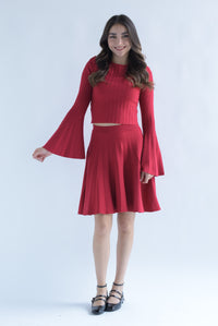 Fashion Styled Set Falda plisada y Blusa manga trompeta punto Rojo