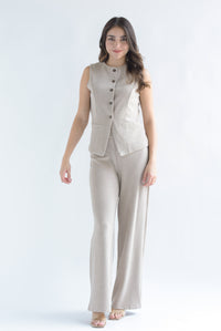 Fashion Styled Set Pantalón y Chaleco tipo pana Moka
