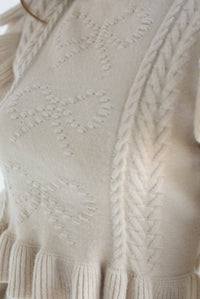 Fashion Styled Set Falda y Sweater punto moños y olán Beige