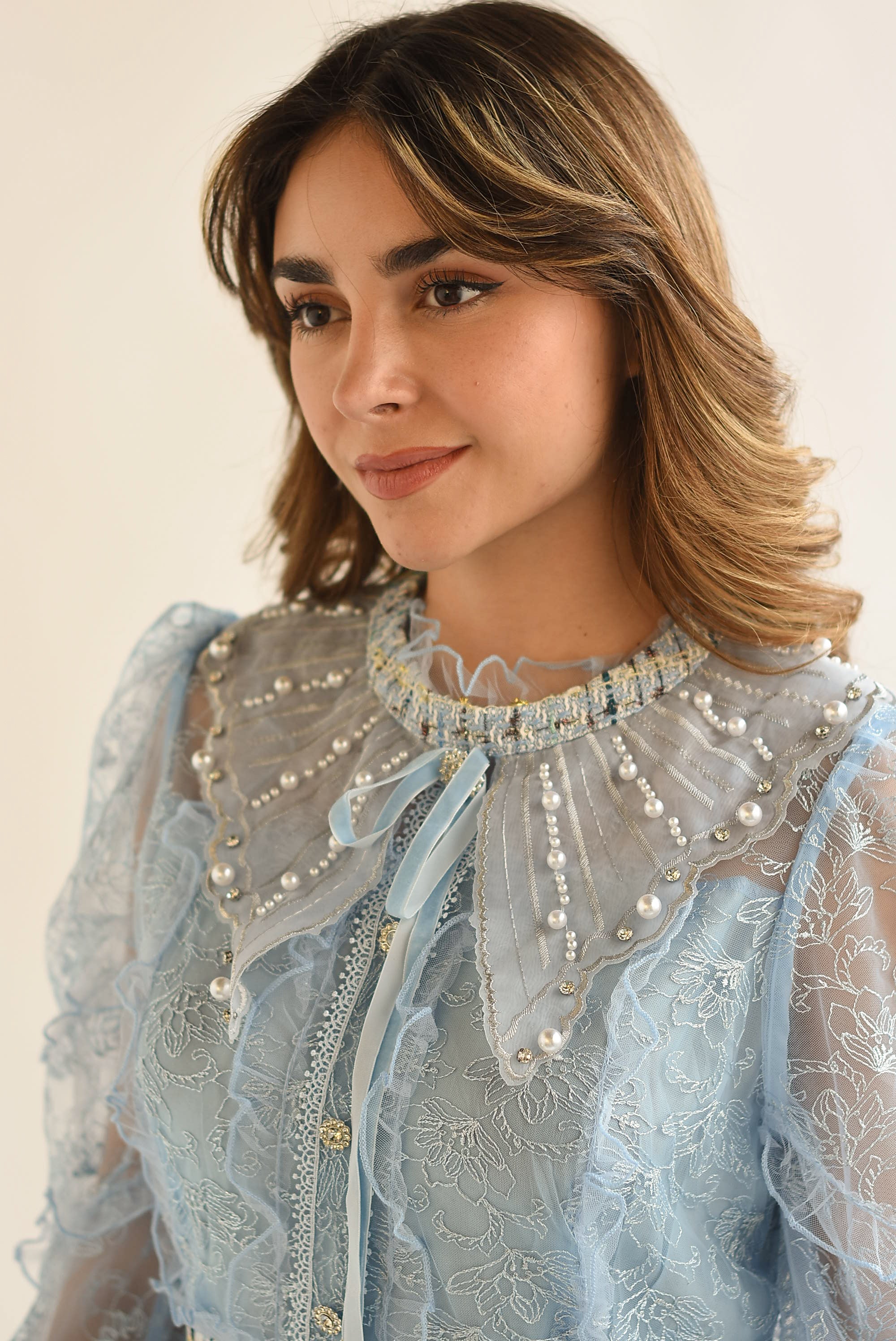 Vestido Tweed Flores bordadas Azul