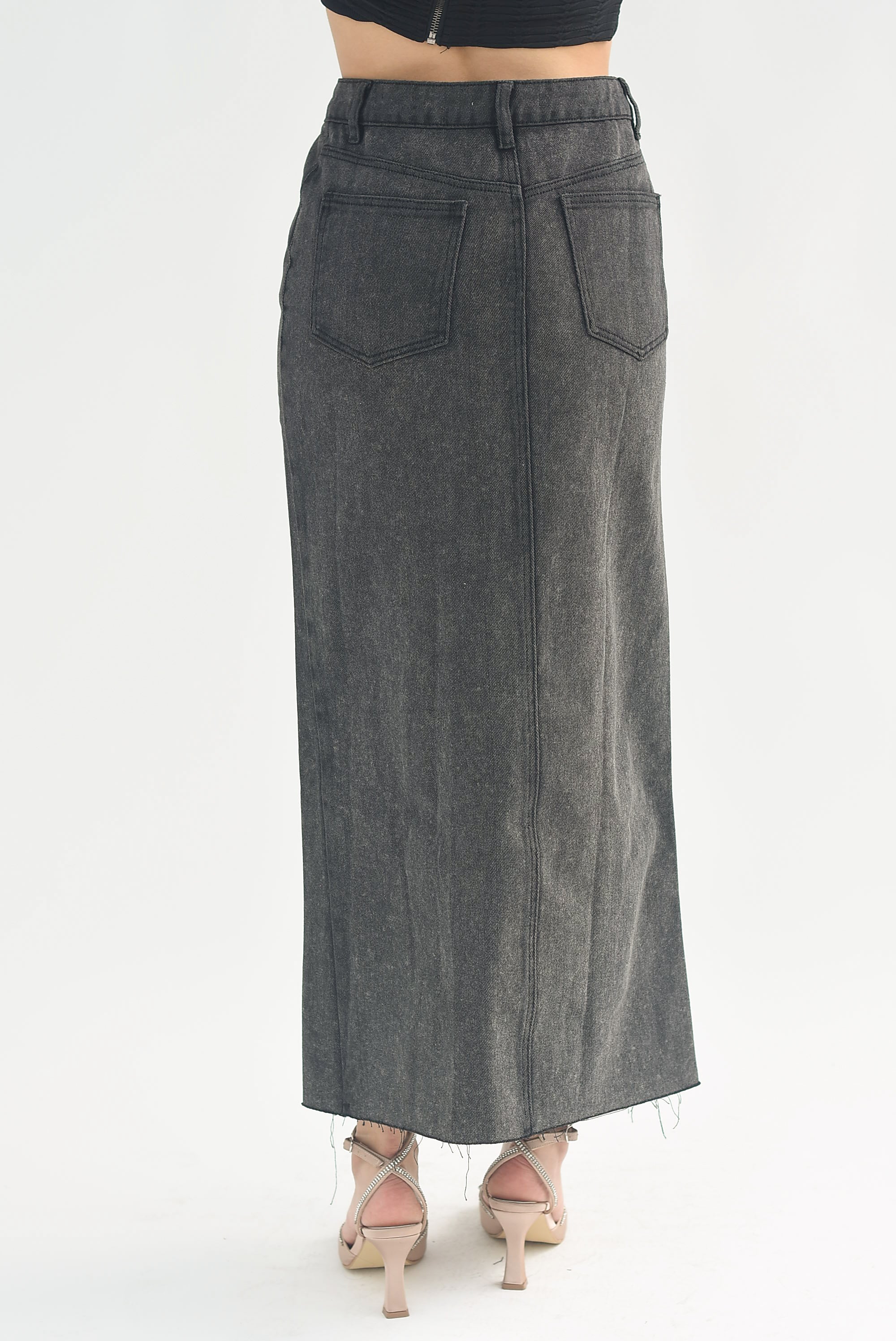 Falda Denim pretina asimétrica Negra