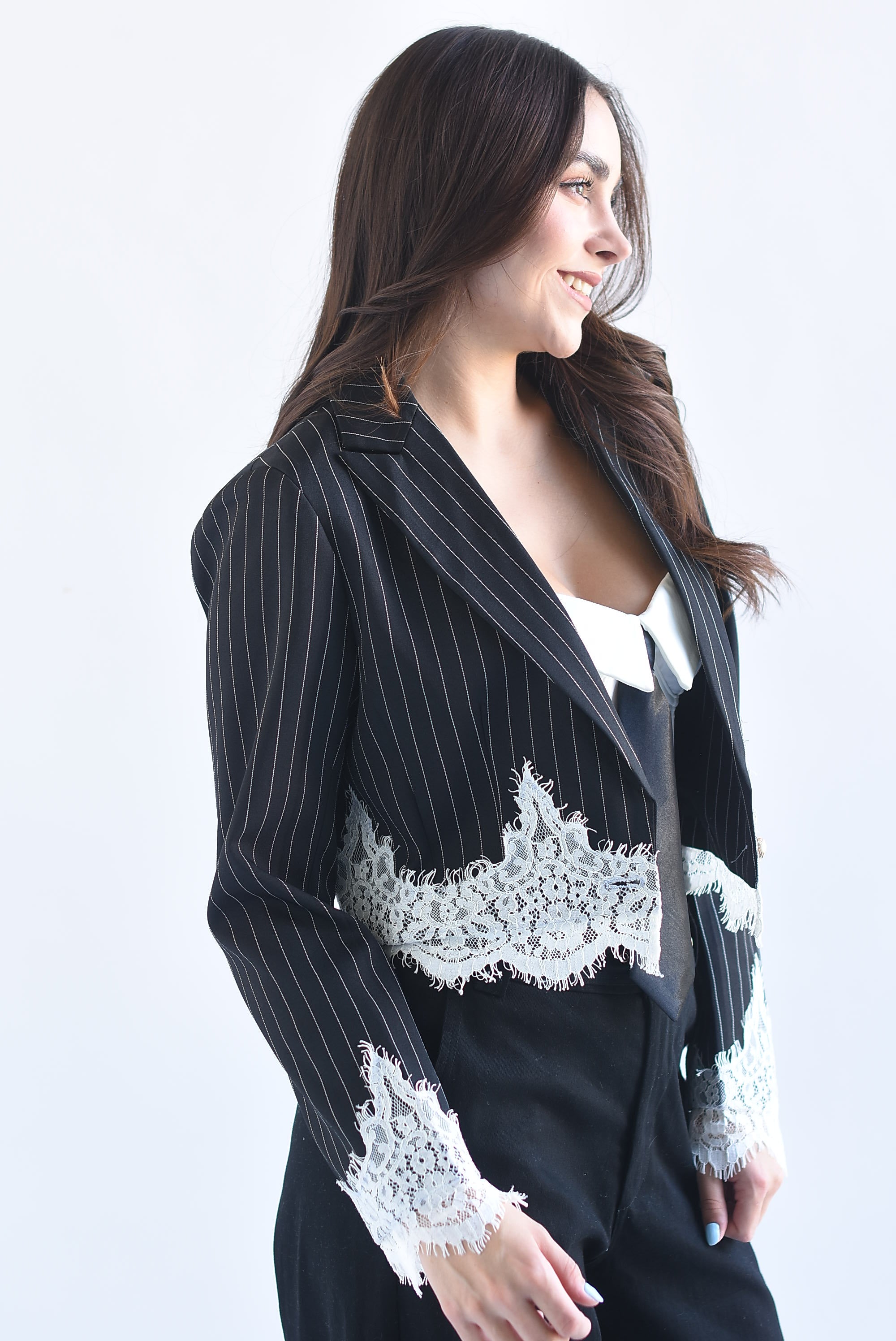 Blazer crop raya diplomática encaje