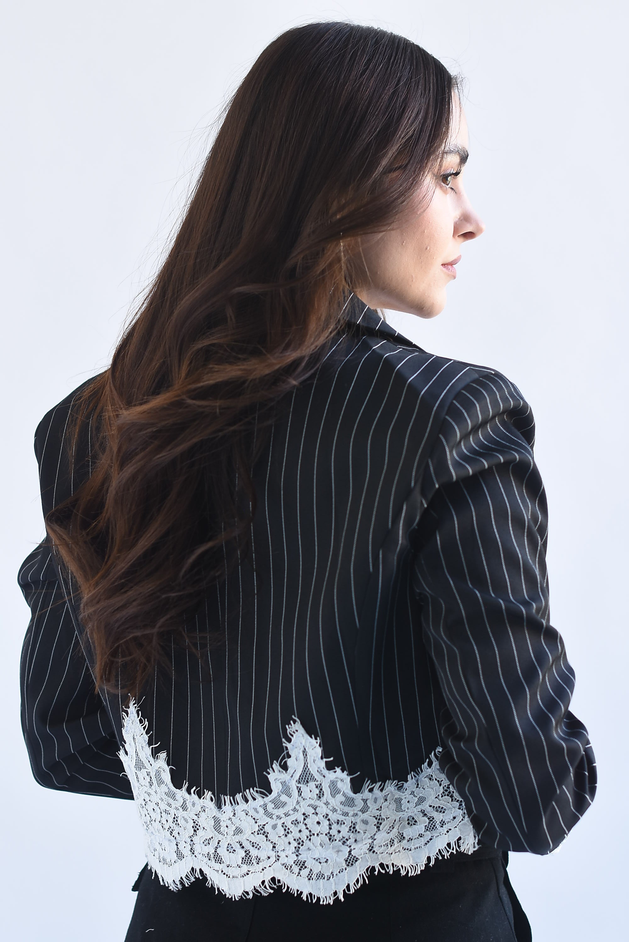 Blazer crop raya diplomática encaje