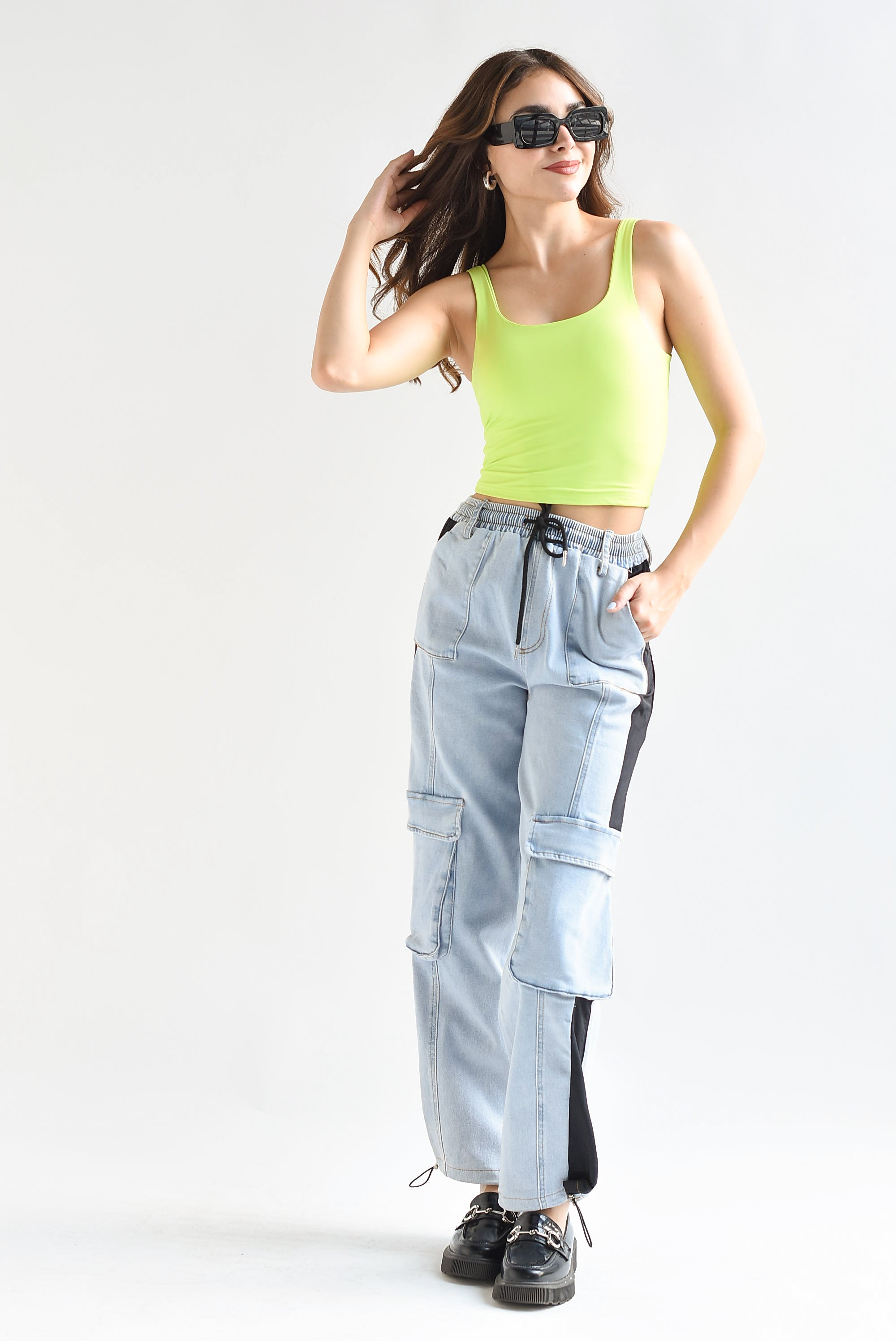 Jeans cargo franjas Negro