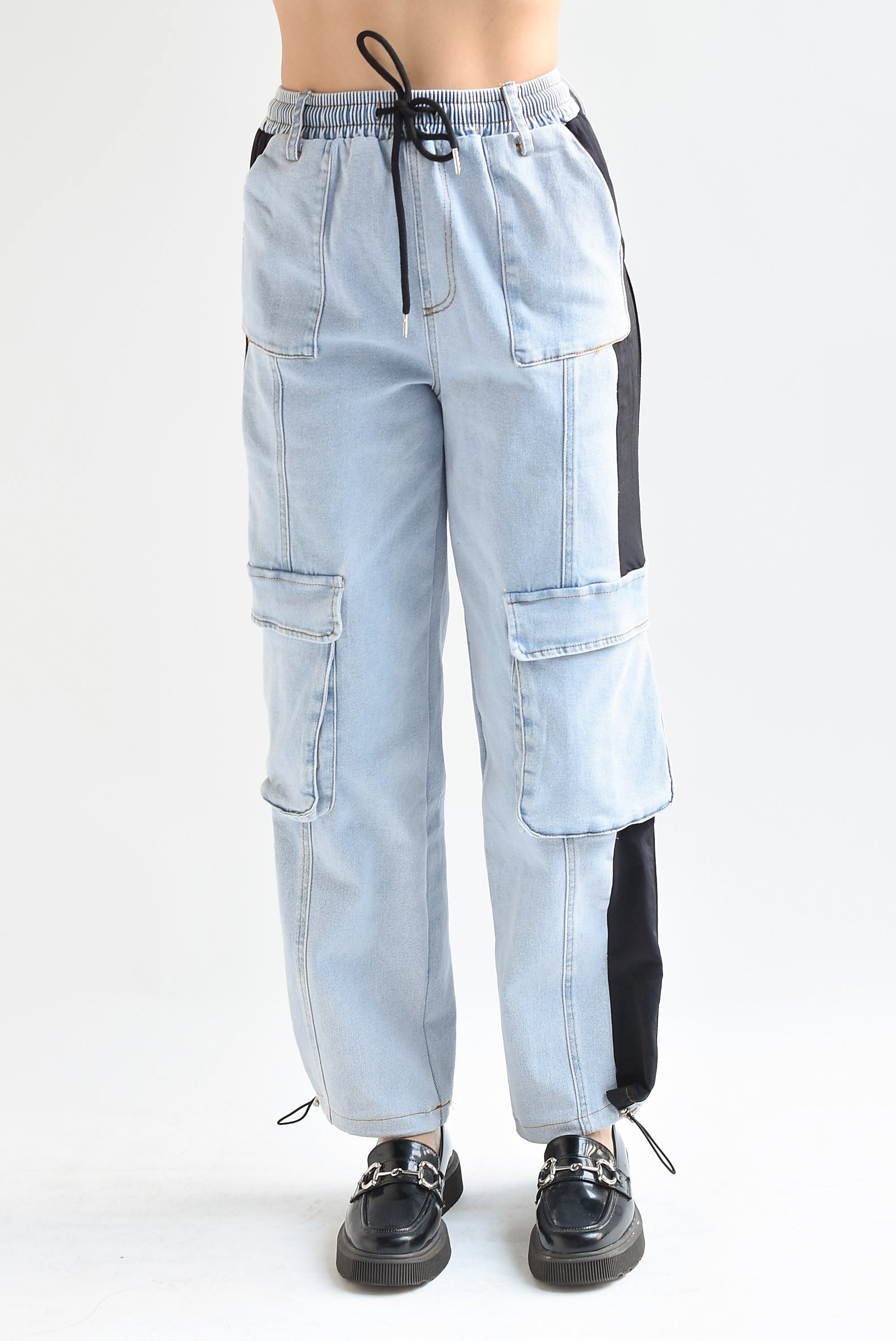 Jeans cargo franjas Negro