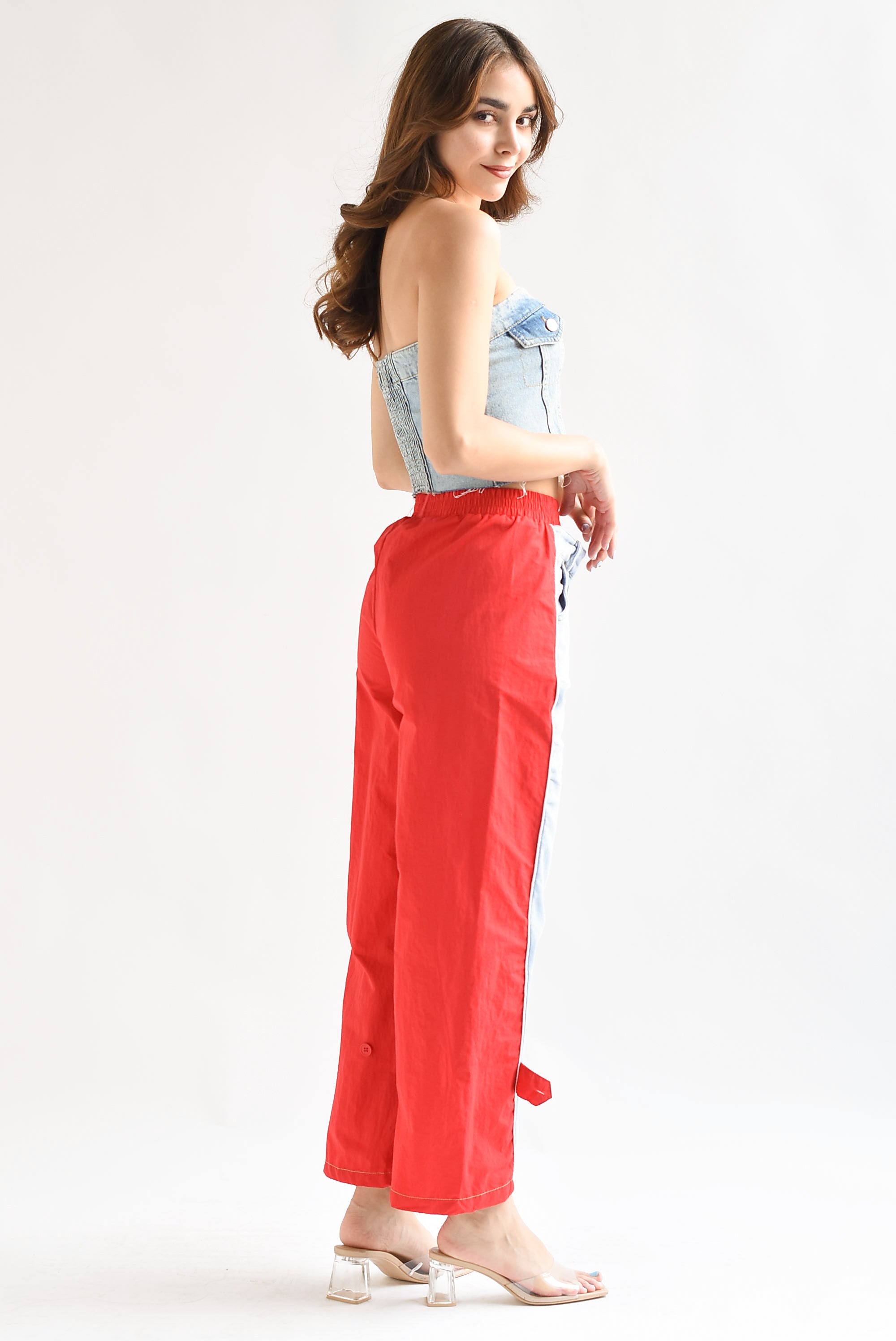 Pantalón parachute Rojo con Denim