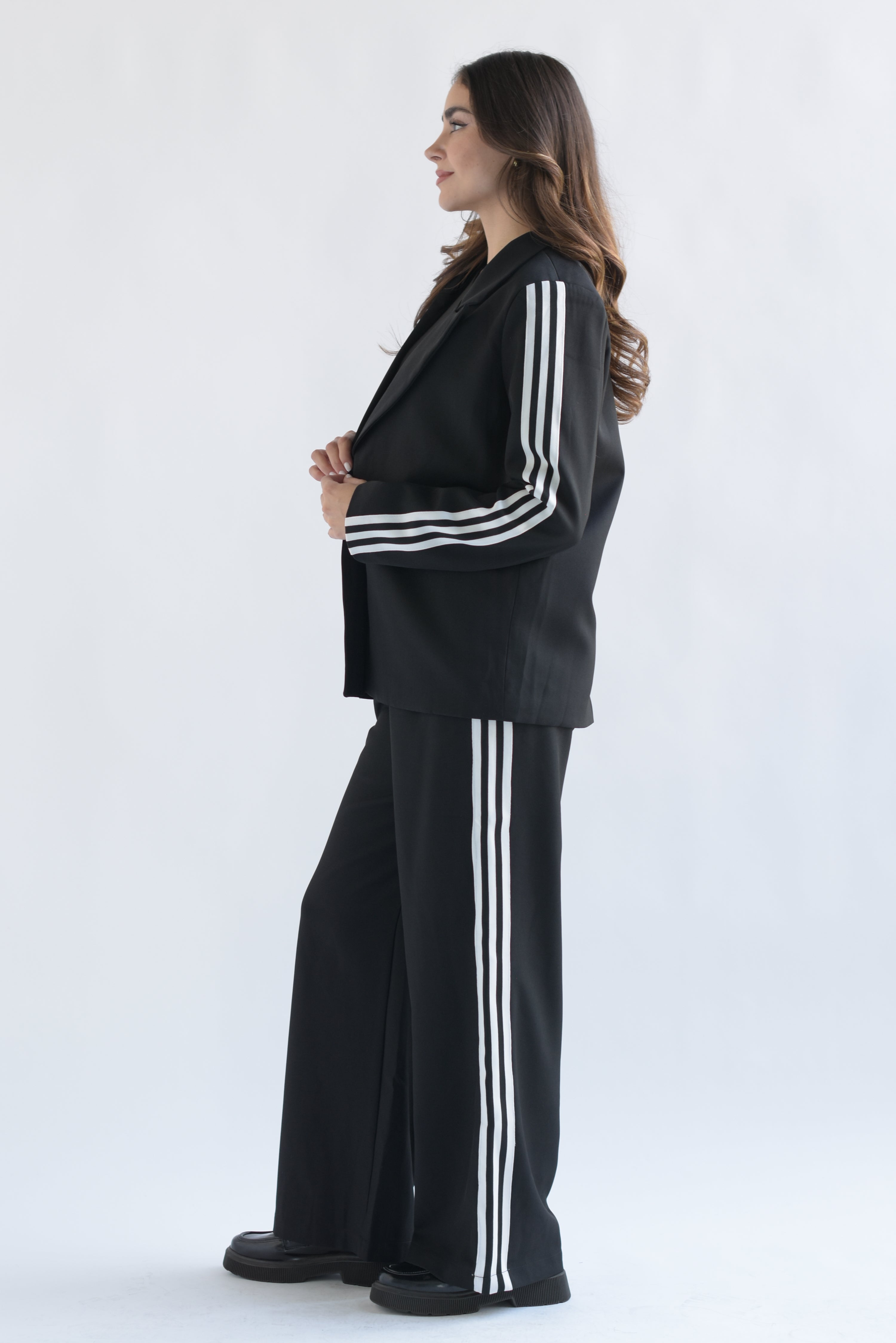 Set Pantalón y Blazer 3 líneas track Negro