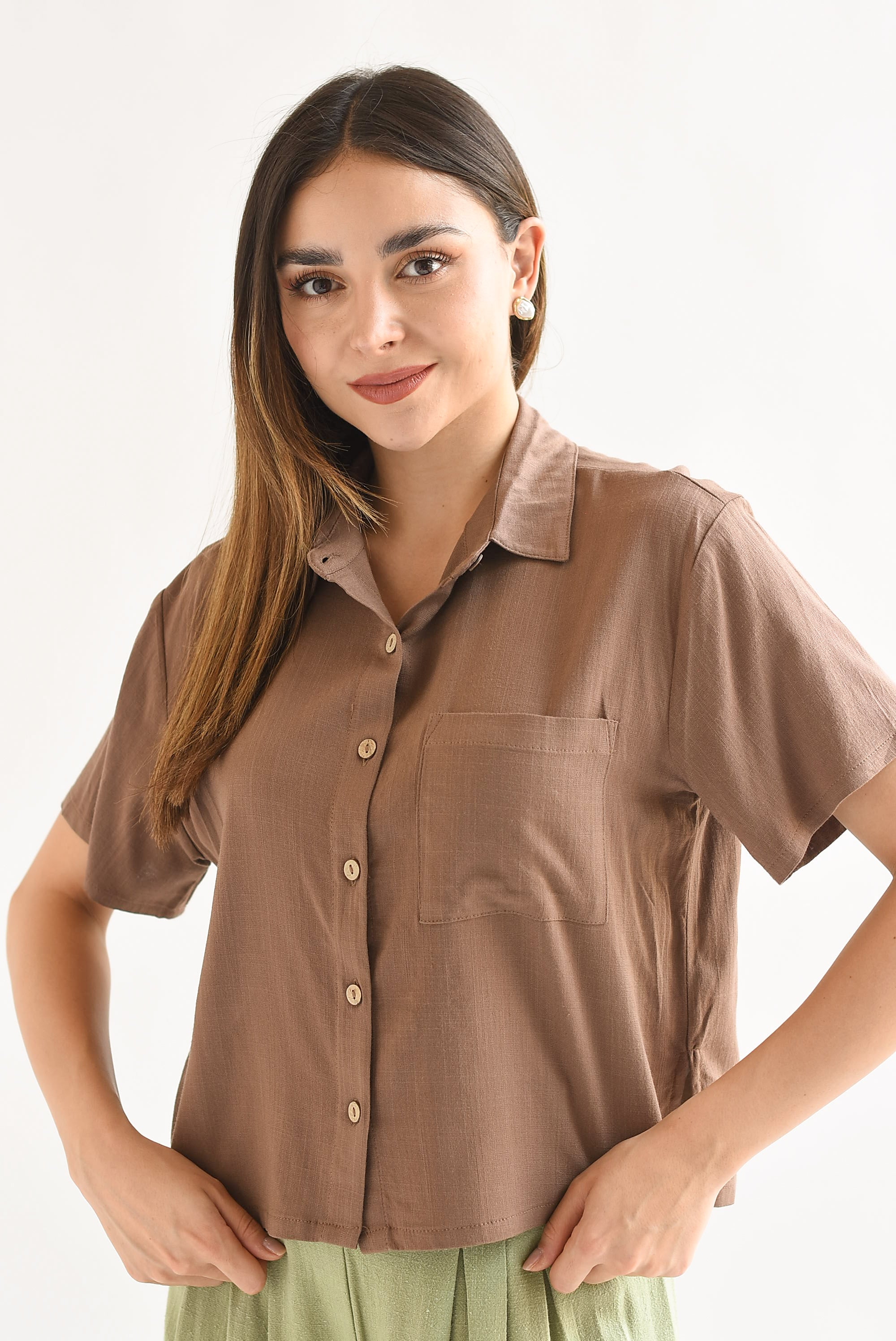Camisa manga corta tipo lino Café
