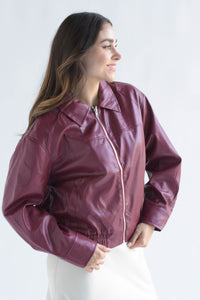 Fashion Styled Chamarra bomber vinipiel Rojo Cereza
