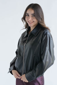 Fashion Styled Chamarra bomber vinipiel Negro