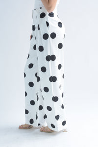 Fashion Styled Pantalón pinzas polka dots Blanco