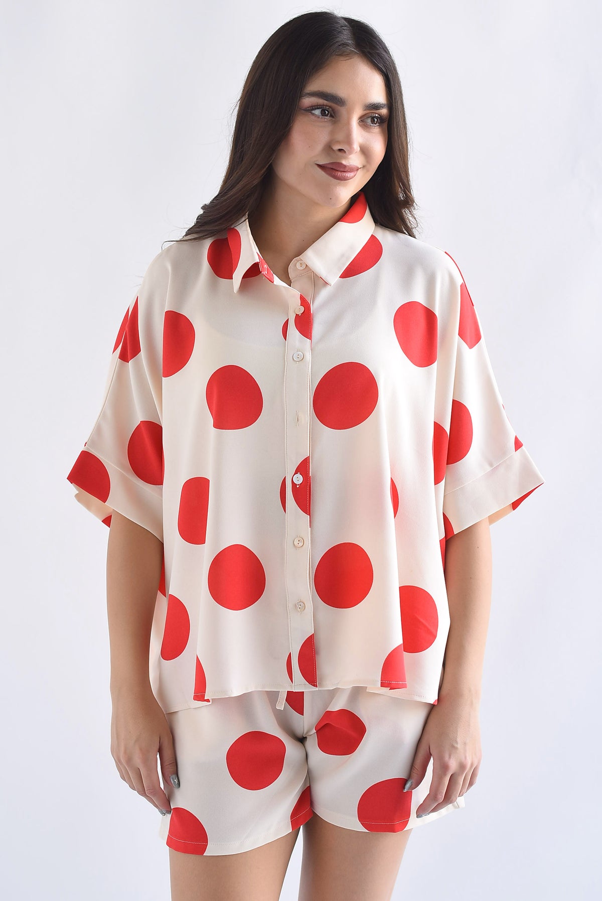 Set Short y Blusa polka dots rojos