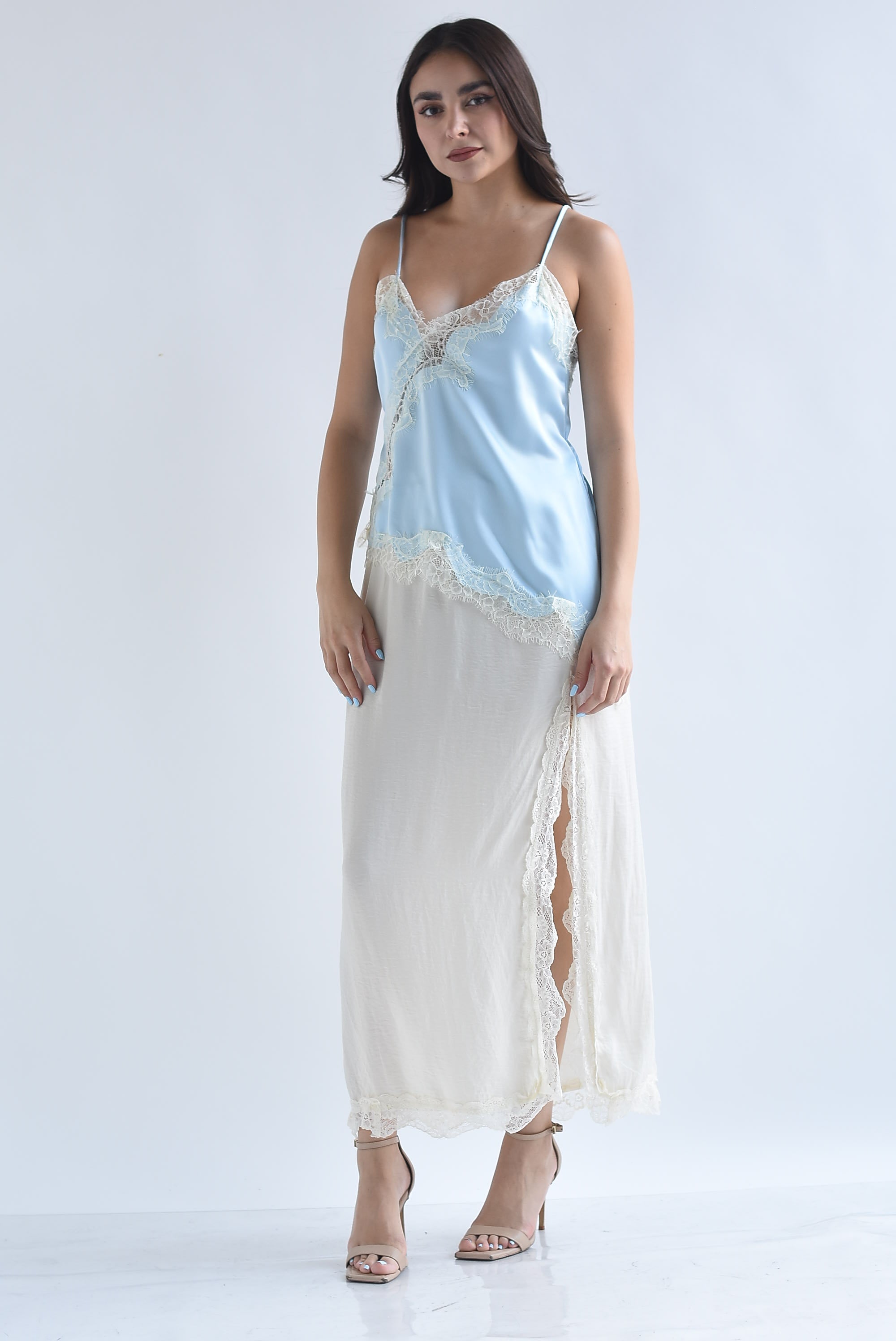 Falda lencera abertura