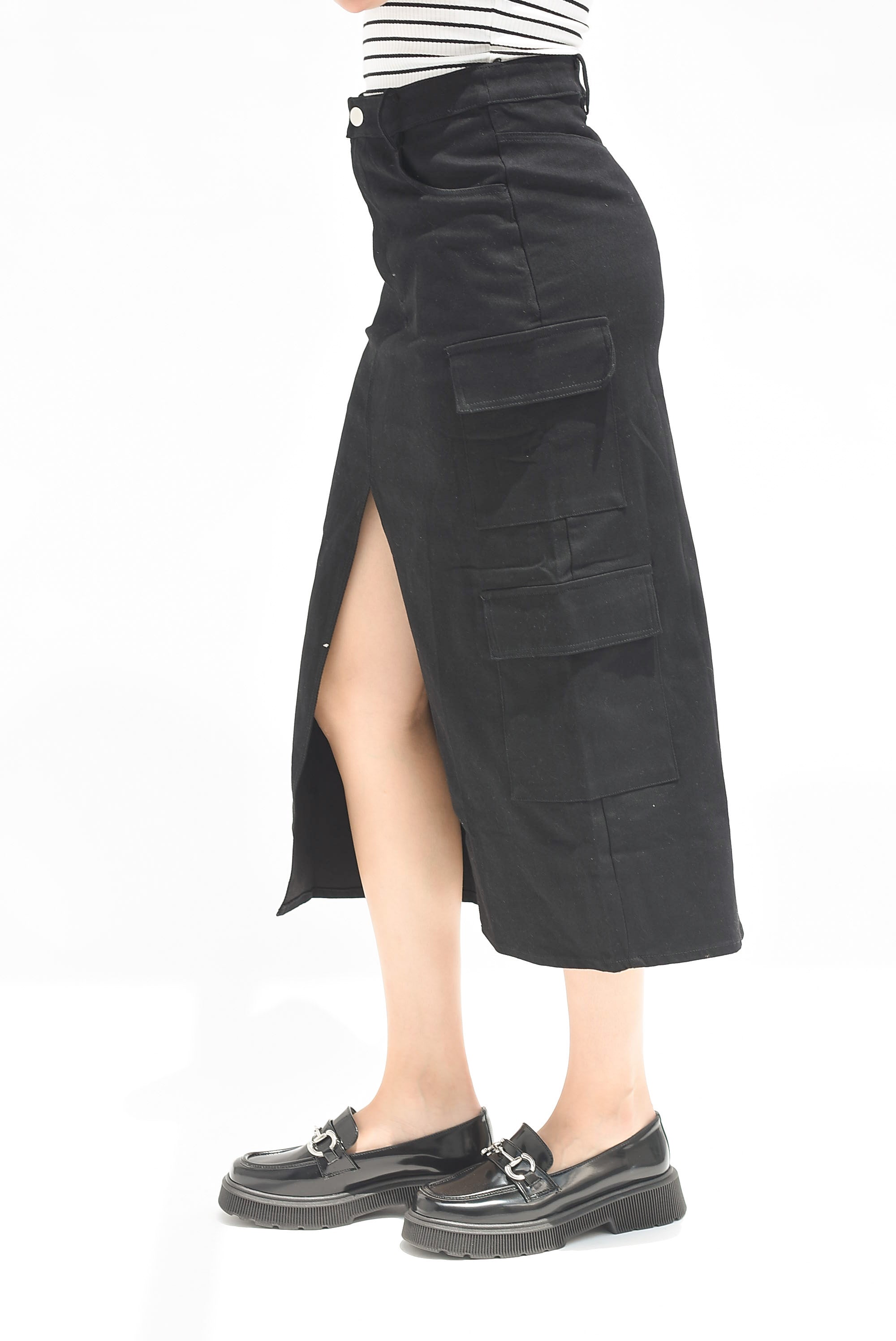 Falda denim cargo Negra