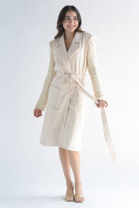 Fashion Styled Abrigo mangas y espalda tejido Ivory