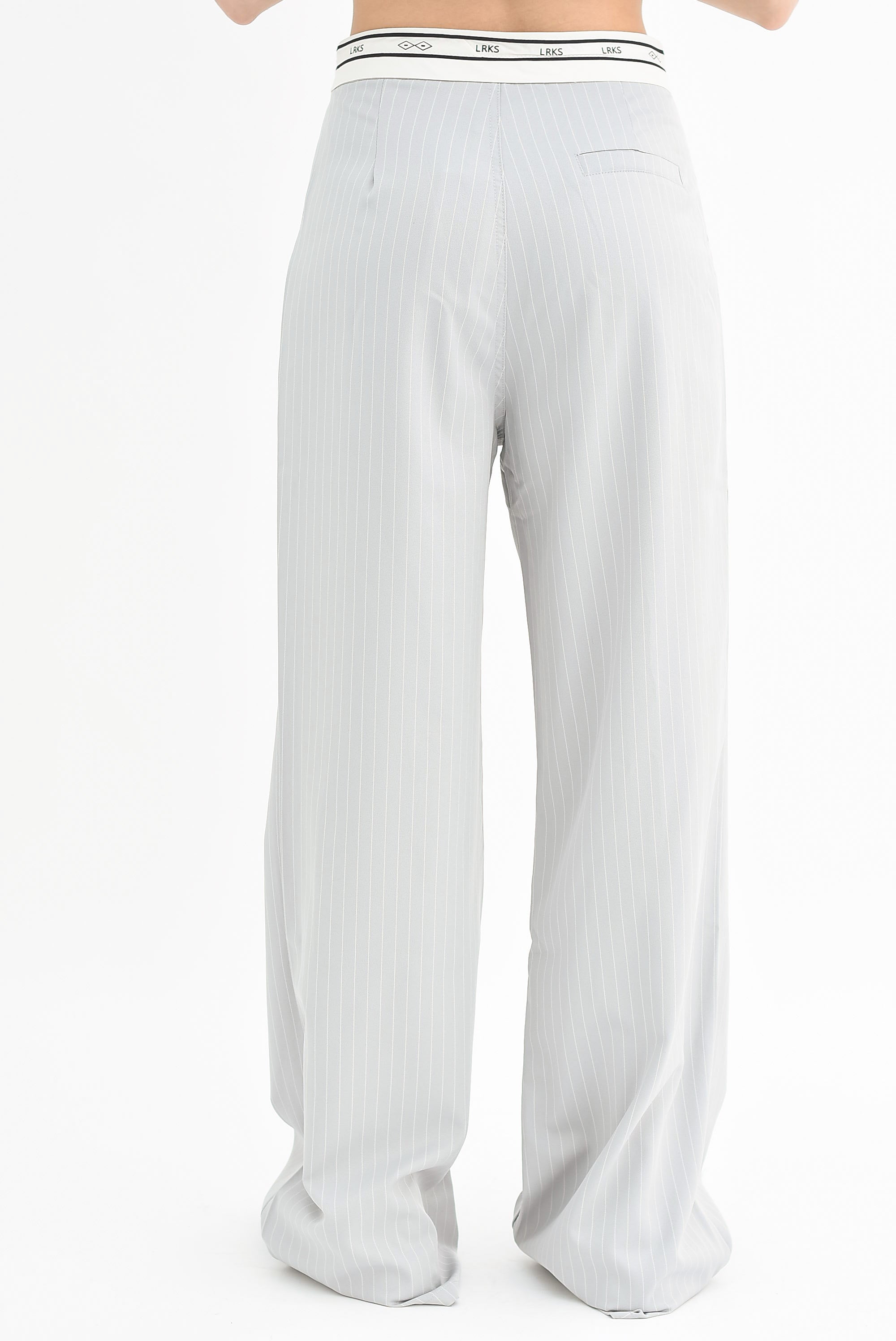 Pantalón de vestir pretina doblada rayas Gris