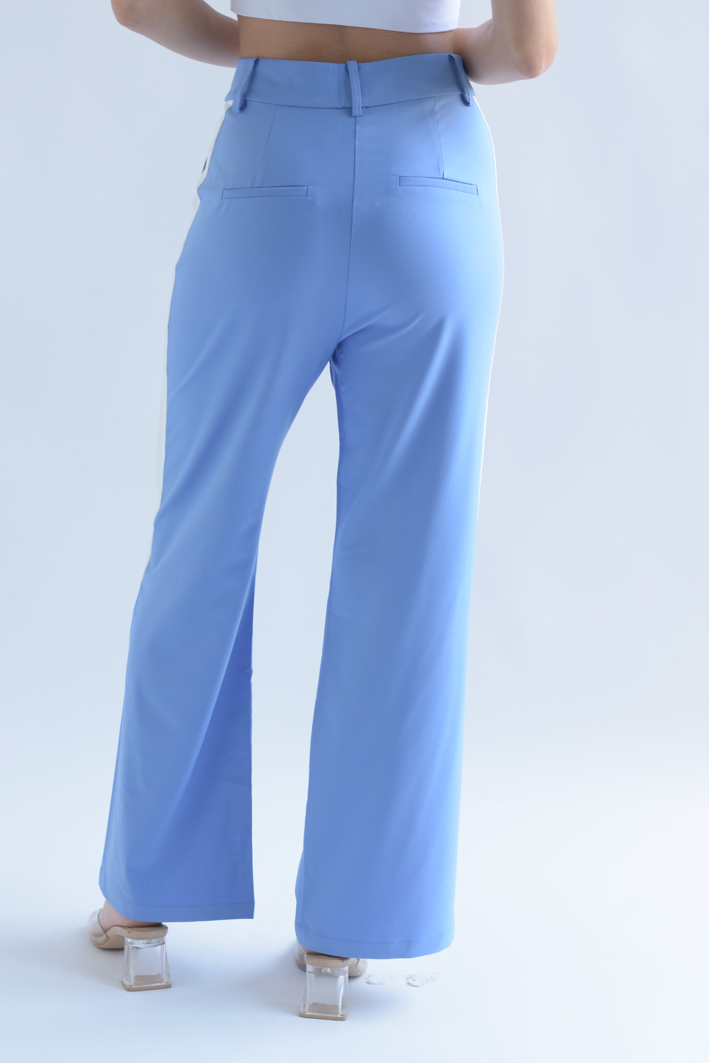 Set Pantalón y Blazer track diagonal Azul Cielo